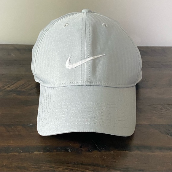 Bundle of 2 Nike Legacy 91 Dri Fit Golf Hat. Adjustable. - Picture 4 of 16